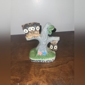 Spencer gifts vintage nobody's perfect owl decoration 1977